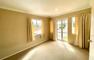 33 Janway Avenue, Flat Bush