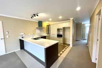 33 Janway Avenue, Flat Bush