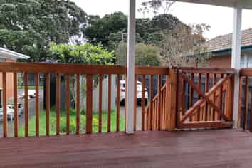 1A Kiwi Esplanade, Mangere Bridge