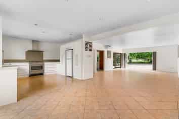 1230 Alfriston Road, Alfriston