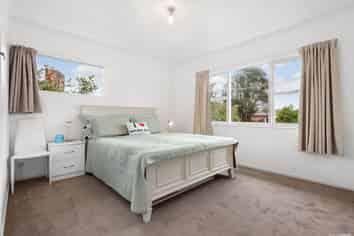 74 Webster Avenue, Mount Roskill