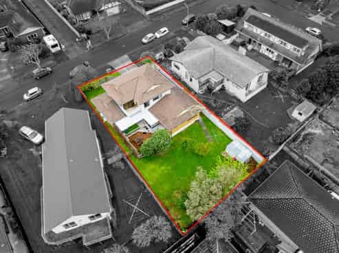 6  Majesty Place, Half Moon Bay