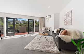 1/19 Langana Avenue, Browns Bay