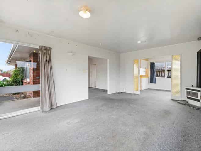 13 Cascades Road, Pakuranga Heights