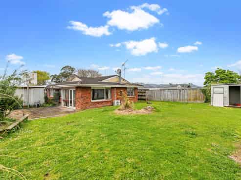 13 Cascades Road, Pakuranga Heights