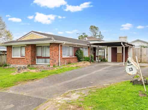 13 Cascades Road, Pakuranga Heights