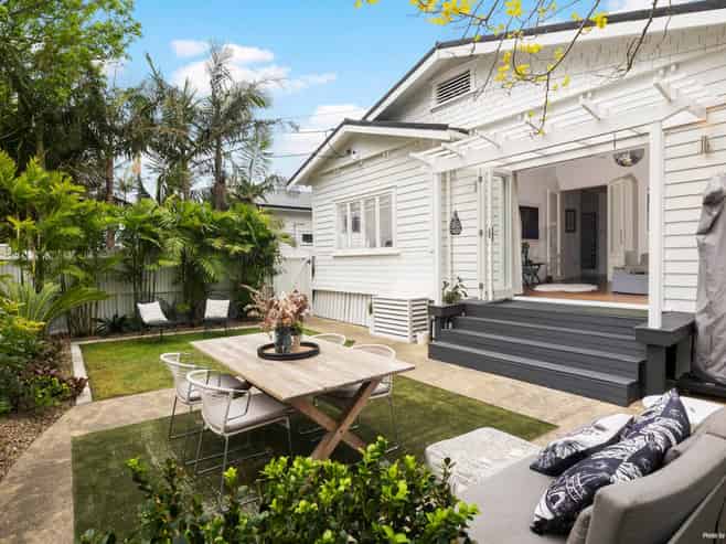 3/59 Dignan Street, Point Chevalier