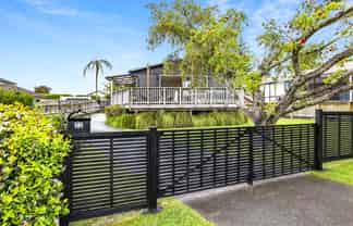22 Kauri Crescent, Snells Beach