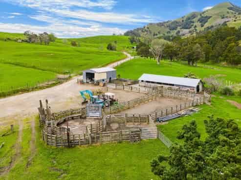 1070 Tangihua Road, Maungakaramea