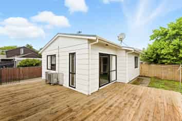 518B Tremaine Avenue, Takaro