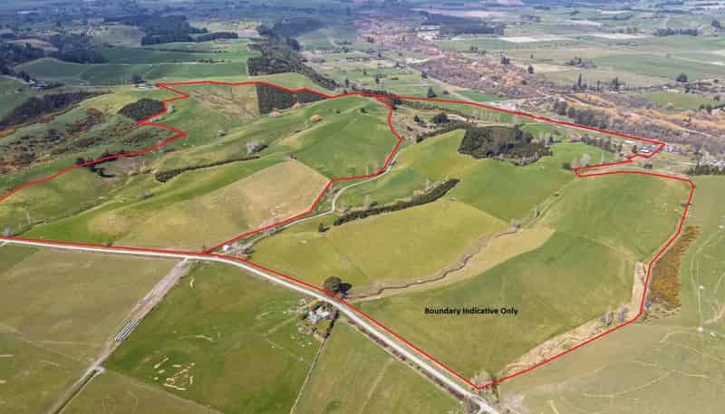 538 Pleasant Valley Road, Geraldine Downs