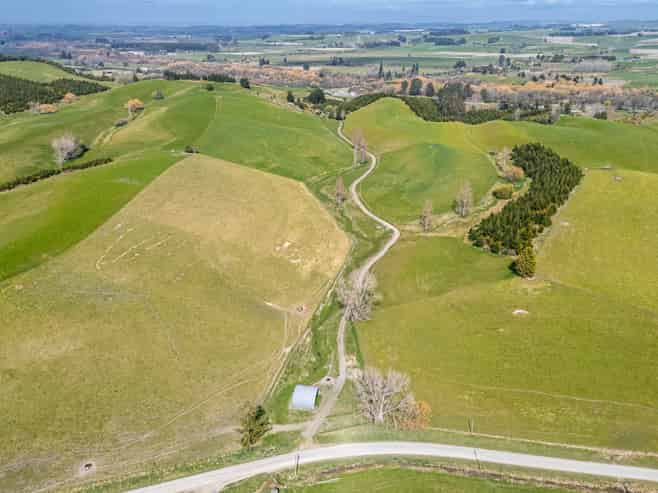 538 Pleasant Valley Road, Geraldine Downs