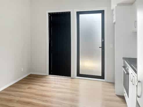 B/42 Dudley Street, Belmont