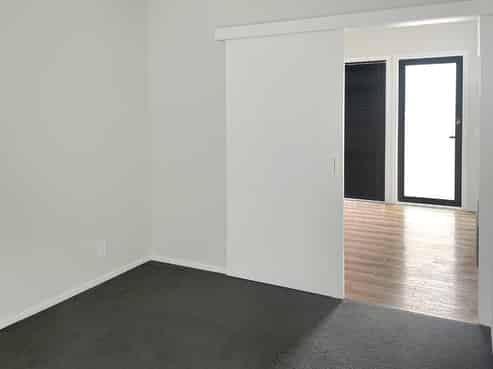 B/42 Dudley Street, Belmont