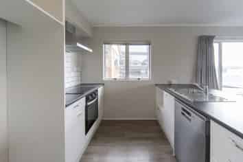 1/2 Ruakiwi Road, Hamilton Lake
