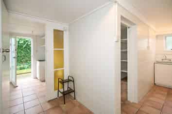 4/627 Remuera Road, Remuera