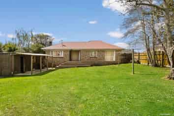 16 Edinburgh Street, Tuakau