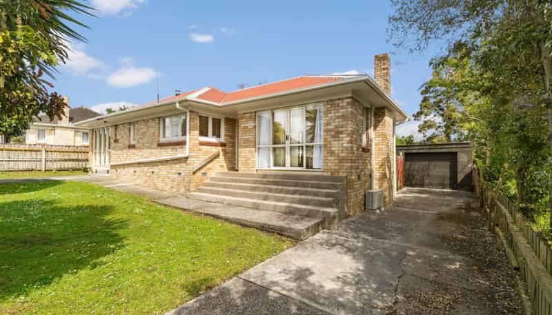 16 Edinburgh Street, Tuakau