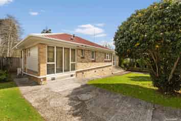 16 Edinburgh Street, Tuakau