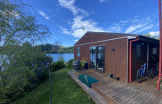 1/303 Aporo Road, Tasman