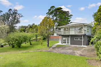 20 Cliff View Drive, Green Bay