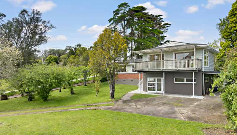 20 Cliff View Drive, Green Bay