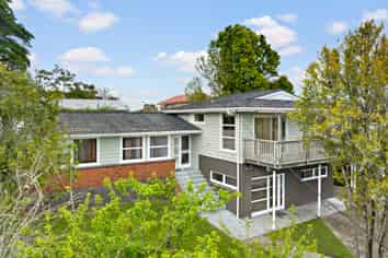 20 Cliff View Drive, Green Bay