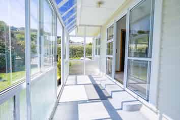 4 Arapiki Road, Stoke
