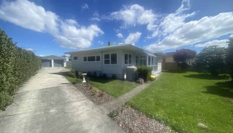 4 Arapiki Road, Stoke