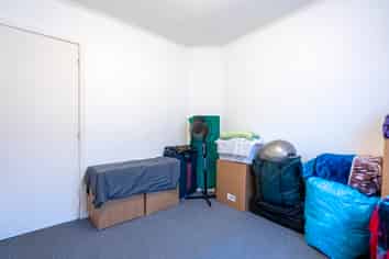 22 Laxon Avenue, Otara