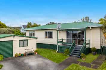 7  Oreti Place, Clover Park