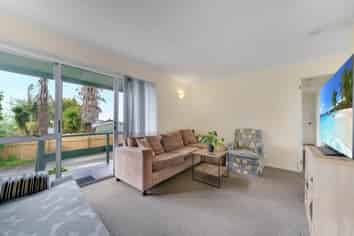 7  Oreti Place, Clover Park