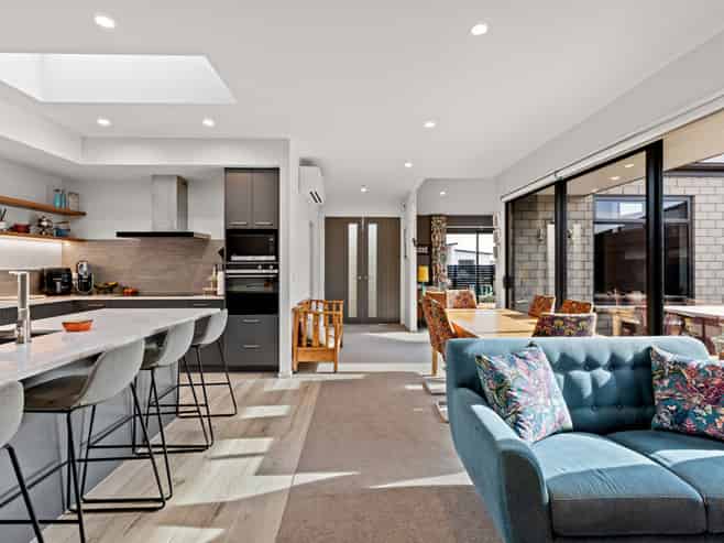 3 Picadilly Avenue, Casebrook