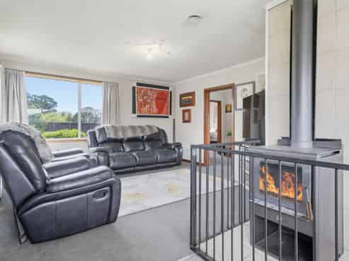 260 Waterloo Road, Hornby