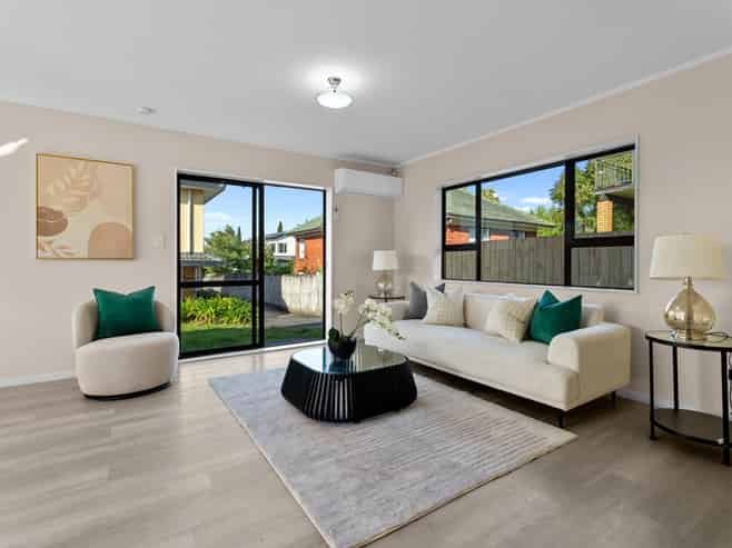 2/284 Richardson Road, Mount Roskill