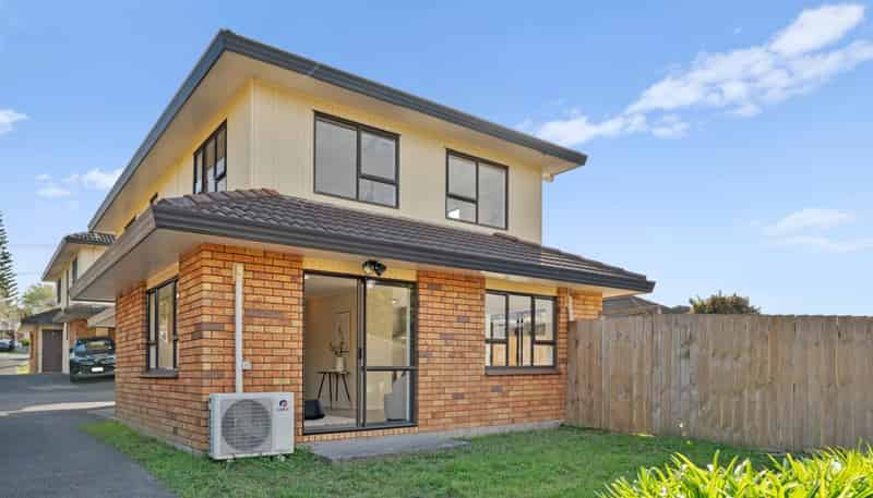 2/284 Richardson Road, Mount Roskill