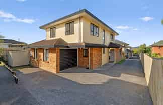 2/284 Richardson Road, Mount Roskill
