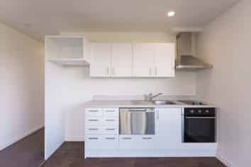 7/126 Nursery Road, Linwood