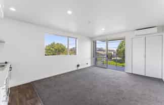 7/126 Nursery Road, Linwood