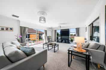 10 Jocelyn Street, Casebrook