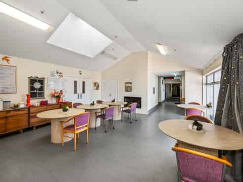 INVESTORS DREAM - SECURE LONG-TERM PASSIVE INCOME
