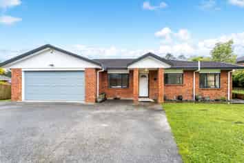 13B Parkcrest Drive, Henderson