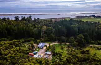 102 & 104 South Terrace, Karamea