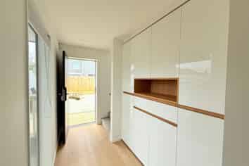 20D Edwards Avenue, Henderson