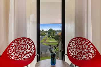 71 Nielsen Gardens, Rototuna