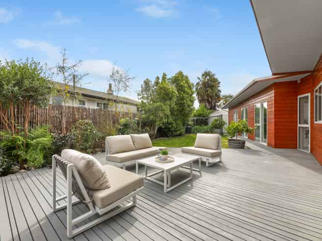 16 Colemans Road, Springlands