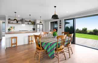 192 Dover Road, Okato