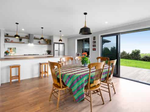 192 Dover Road, Okato