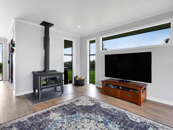 192 Dover Road, Okato