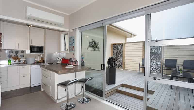 249 Main Street, Palmerston North